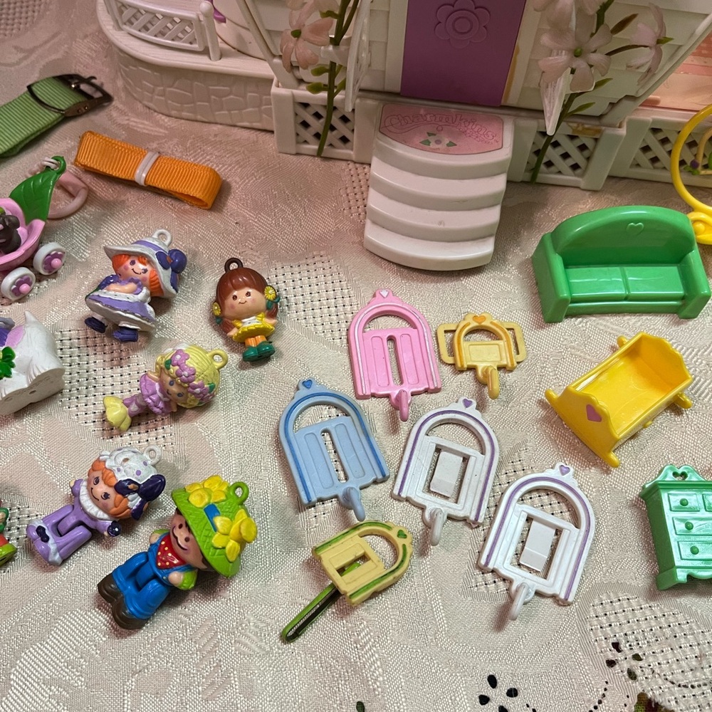 VTG 80’s Charmkins Pawtucket House Huge Lot Charms and Accessories - Picture 4 of 14